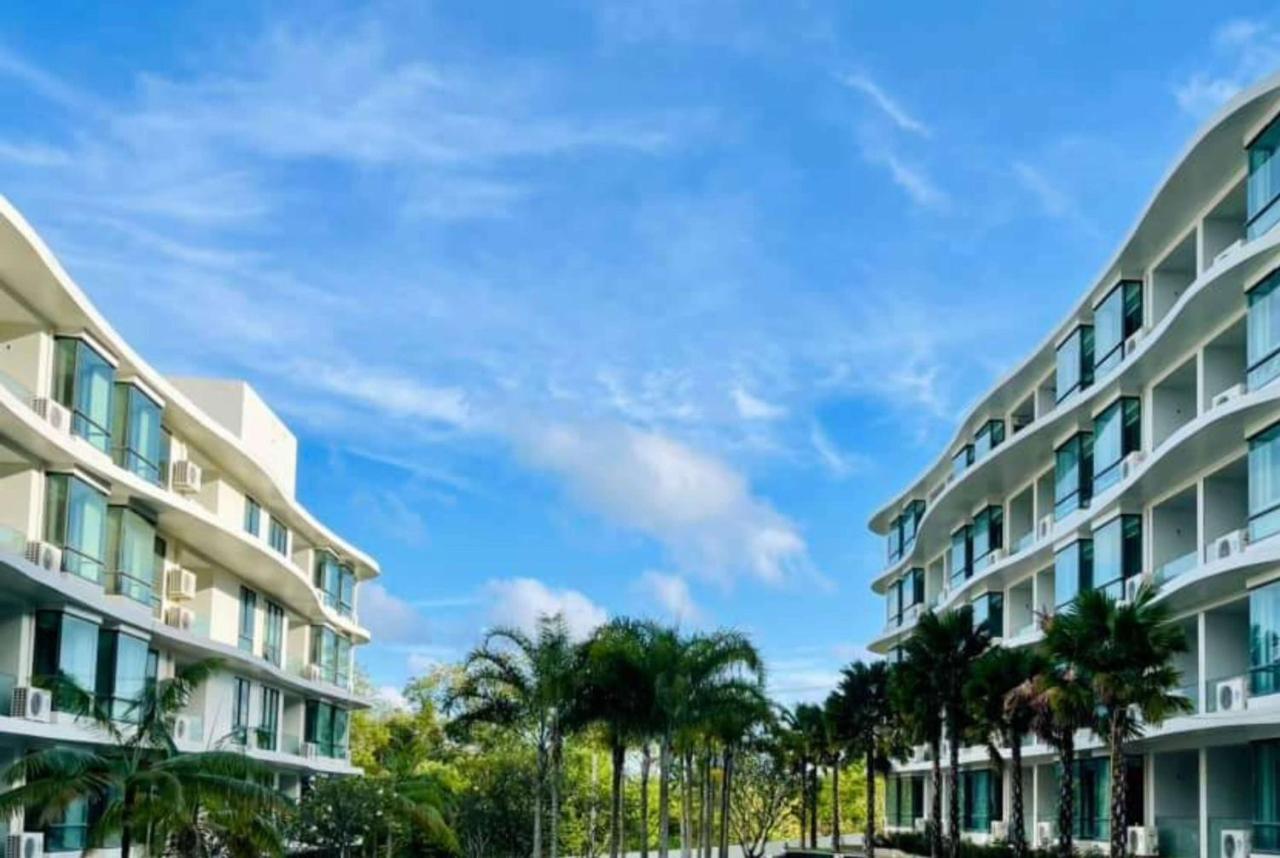Wyndham La Vita Rawai Phuket Dış mekan fotoğraf