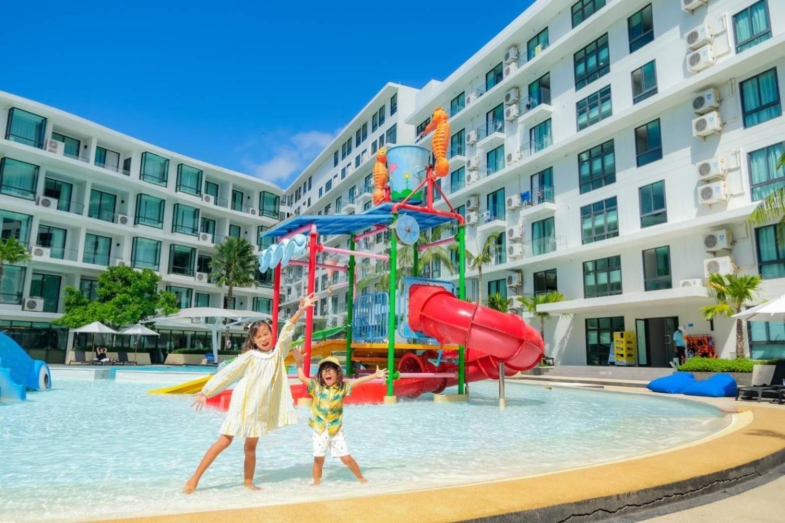 Wyndham La Vita Rawai Phuket Dış mekan fotoğraf