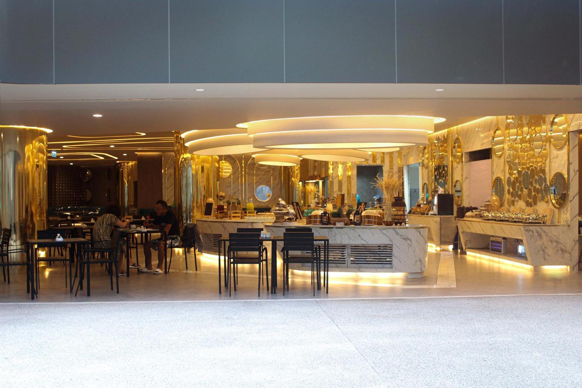 Wyndham La Vita Rawai Phuket Dış mekan fotoğraf